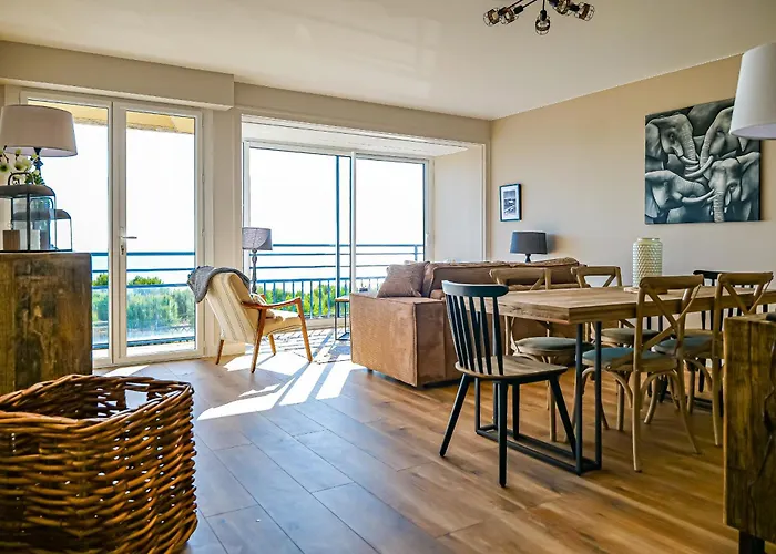 Tres Bel - 4 Personnes - Face דירה